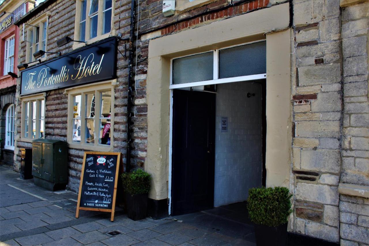 The Portcullis Hotel Chipping Sodbury Exteriör bild